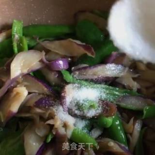 蒜香尖椒茄子的做法步骤：9