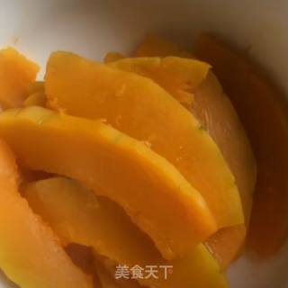 南瓜馒头的做法步骤：1