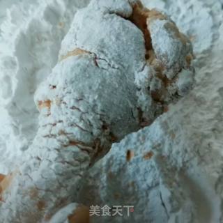 奥尔良脆皮炸鸡腿的做法步骤：3