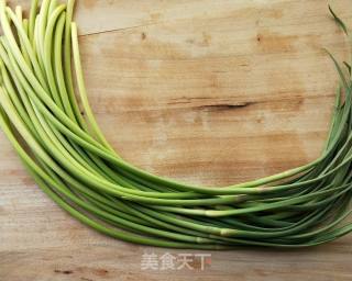 家常菜香辣虾仁炒蒜苔的做法步骤：3