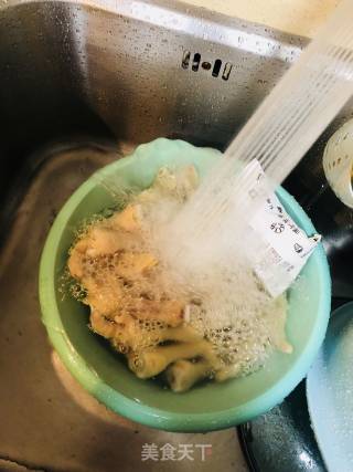 秘制酸辣网红鸡爪的做法步骤：4