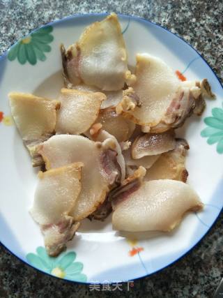 腊肉炒蔬菜的做法步骤：3