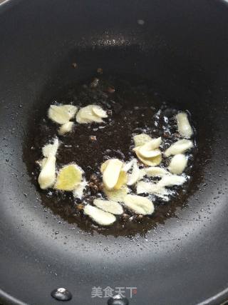 腊肉炒蔬菜的做法步骤：4
