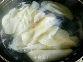 拌饺子皮的做法步骤：3