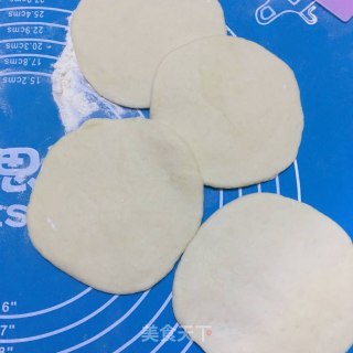 梅干菜猪肉包的做法步骤：6