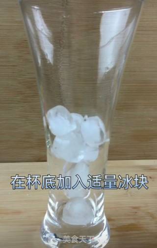 西柚气泡水的做法步骤：2
