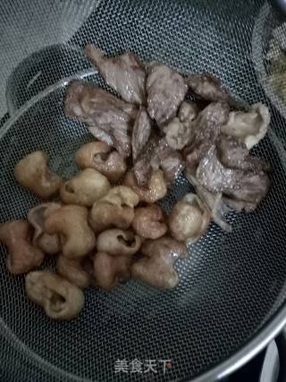 尖椒炒猪大肠肉片的做法步骤：7