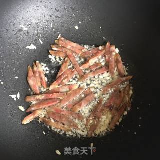 香肠炒野竹笋的做法步骤：6