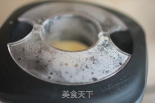 分分钟就可享用的玉米浓汤的做法步骤：4