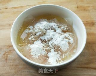 家常酸菜鱼(巴沙鱼)的做法步骤：6