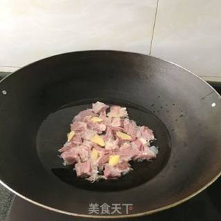 罗宋汤的做法步骤：1
