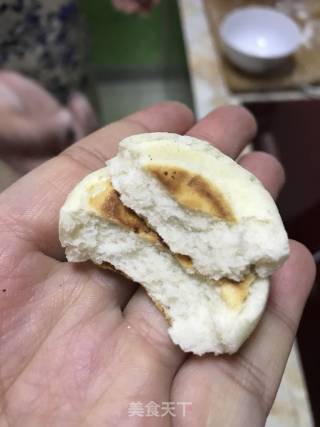 内蒙呼和浩特青城老字号    《油酥三角焙子》的做法步骤：3