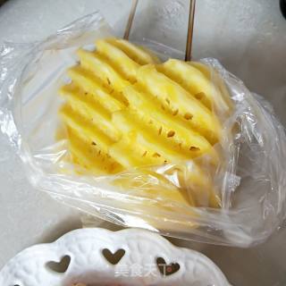 菠萝鸡块的做法步骤：2