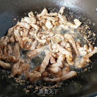 韭香肉丝的做法步骤：7