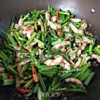 韭香肉丝的做法步骤：9