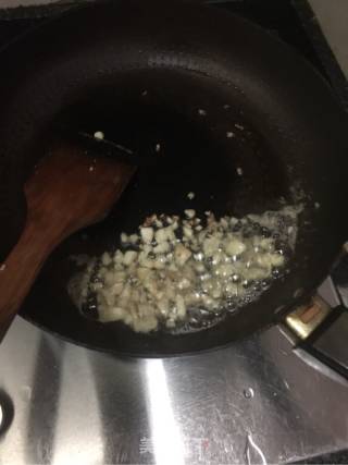 白灼生菜的做法步骤：1