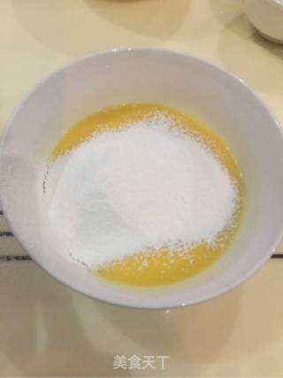 六寸戚风蛋糕的做法步骤：3