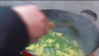 韭菜炒鸡蛋的做法步骤：5