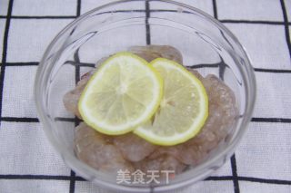 补钙餐--宝宝版虾滑的做法步骤：2