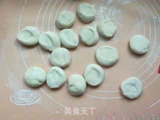 荸荠肉蒸饺的做法步骤：9