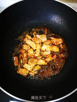 黑木耳炒青蒜的做法步骤：5