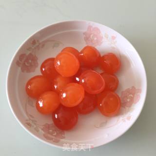 蛋黄酥的做法步骤：1