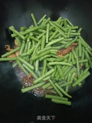 肉焖四季豆的做法步骤：5