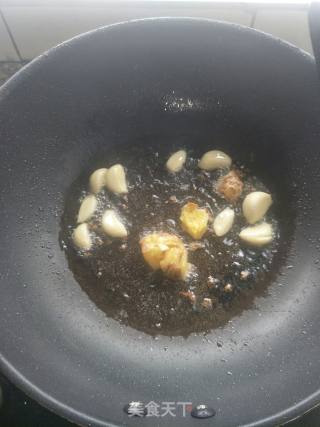 土豆烧排骨的做法步骤：3