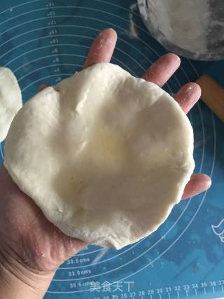 鸡蛋灌饼的做法步骤：4