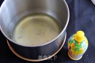 戚风蛋糕6寸的做法步骤：6