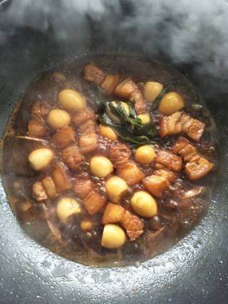鹌鹑蛋烧肉的做法步骤：8