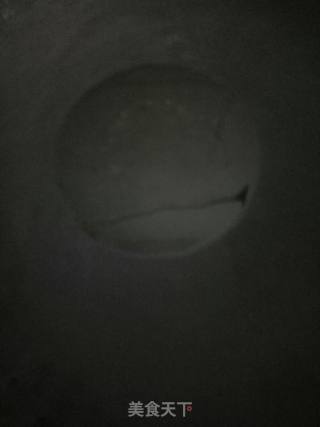 焖小鱼的做法步骤：2