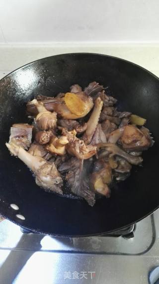 红烧鸭子的做法步骤：3