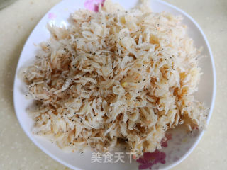 韭菜虾皮馄饨的做法步骤：2