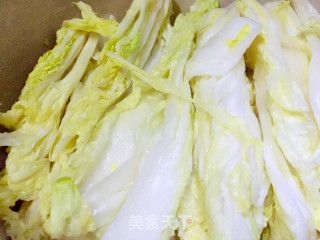 简易版辣白菜的做法步骤：1