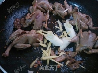 红烧鹌鹑的做法步骤：6