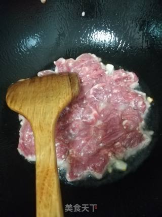 瘦肉炒黄瓜的做法步骤：3
