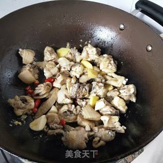 春笋焖鸡块的做法步骤：6