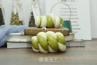 双色麻花火腿馒头卷的做法步骤：15