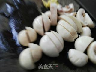 菌菇肉片的做法步骤：3