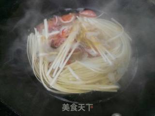 番茄鸡蛋肉丝面的做法步骤：5