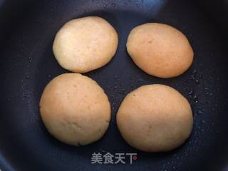 贴饼子的做法步骤：13