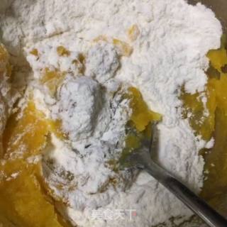 甜甜圈的做法步骤：2