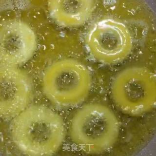 甜甜圈的做法步骤：6