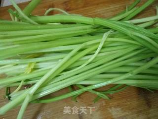 芹菜猪肉水饺的做法步骤：4