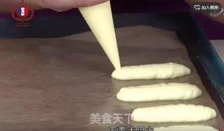 提拉米苏标配，手指饼干的做法~的做法步骤：5