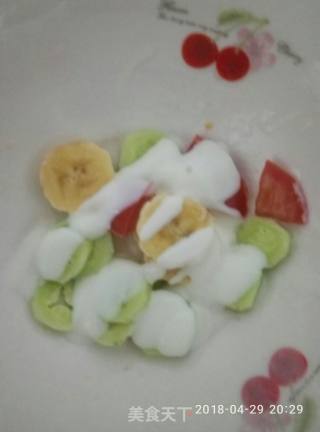 水果沙拉的做法步骤：3