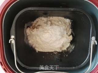褐麦豆沙餐包的做法步骤：5