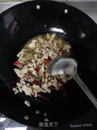 干煸豆角的做法步骤：6