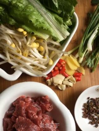 水煮牛肉的做法步骤：1